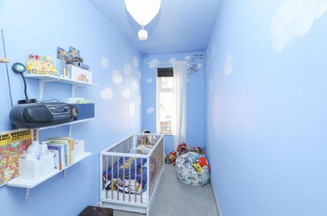 3 bed Terraced for sale Image 11
