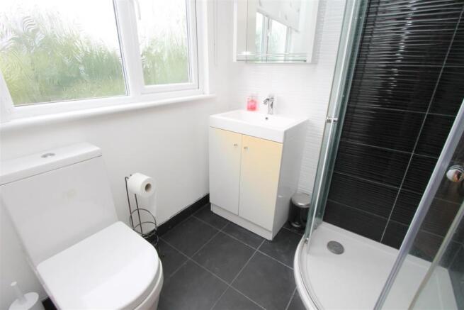 ENSUITE.JPG