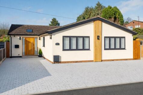 Derby Road, Hoddesdon, EN11