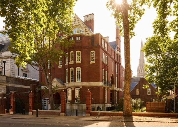One Palace Green
