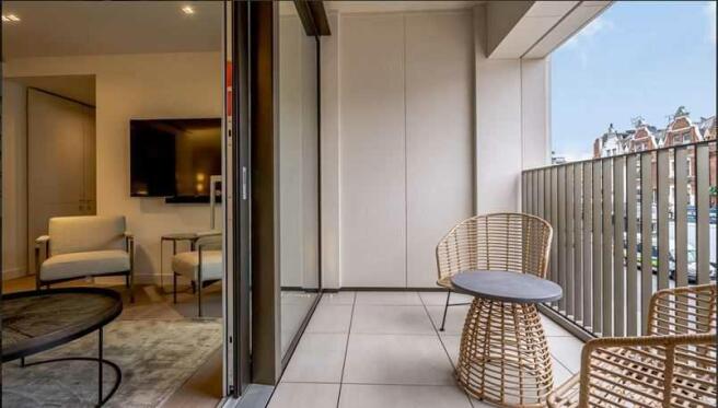 1 bed Apartment to rent Image 6