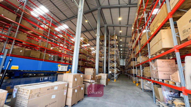 Warehouse to Let