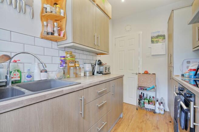 LIVING ROOM/DINER AND KITCHEN