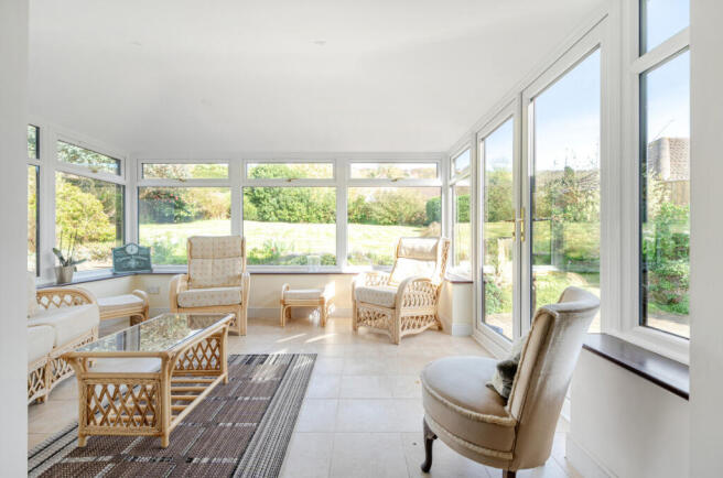 1439784-16-69d53d...