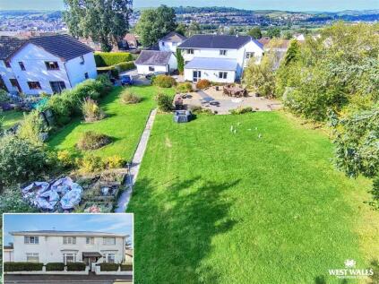 Heol Blaengwastod, Llangunnor, Carmarthen