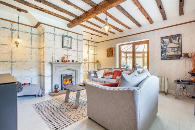 Living-Room-3.jpg