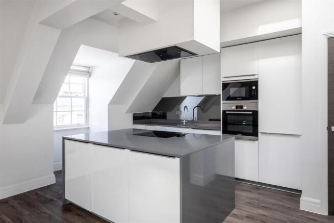 Kew Bridge Road-18.jpg