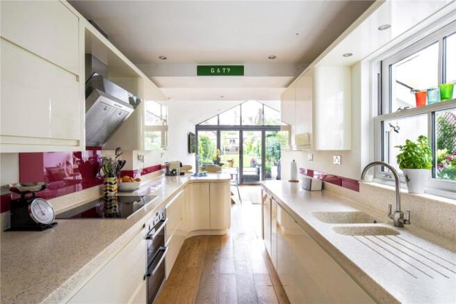 Kitchen/Dining Room