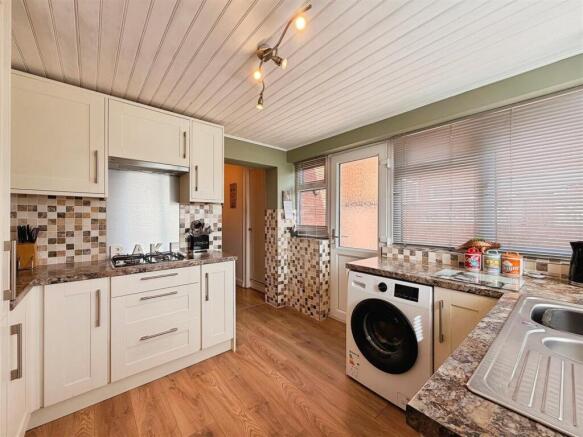 4ddcfb64--40E8-8BDD-FCB1539F1D78-69538-00000E5025A