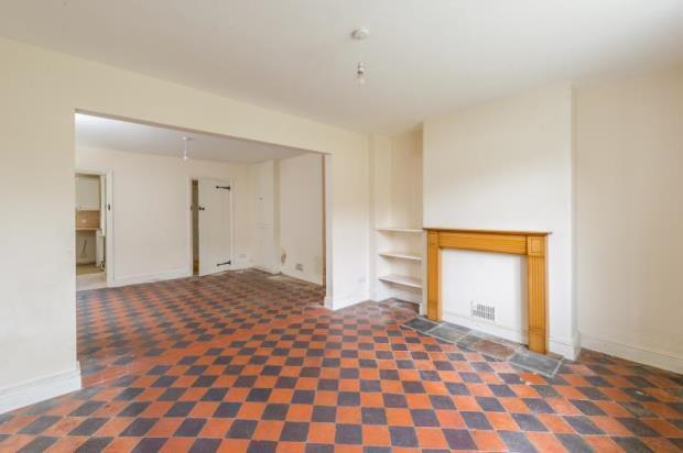 Sitting/Dining Room