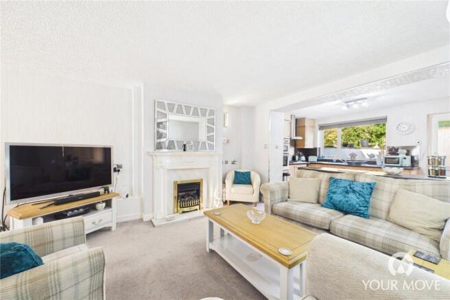 Kitchen/Living Area