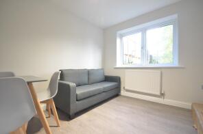 Flat 4, 92, Campbell Road, London E3 4EA