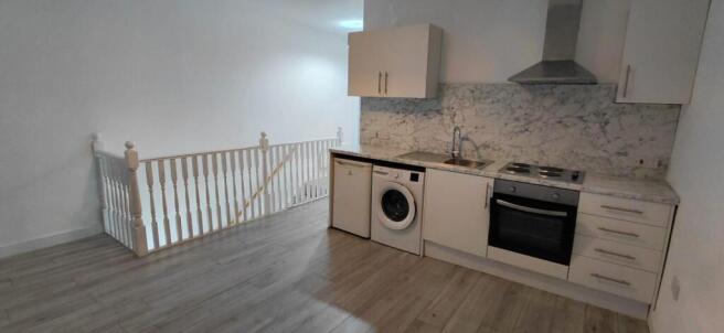 1 bed Flat to rent Image 7
