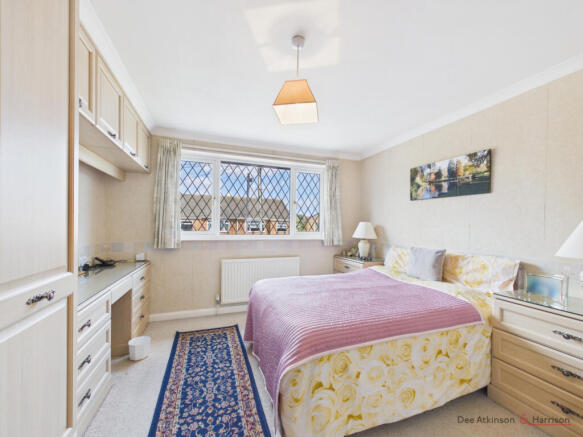3 bed Semi-Detached for sale Image 12