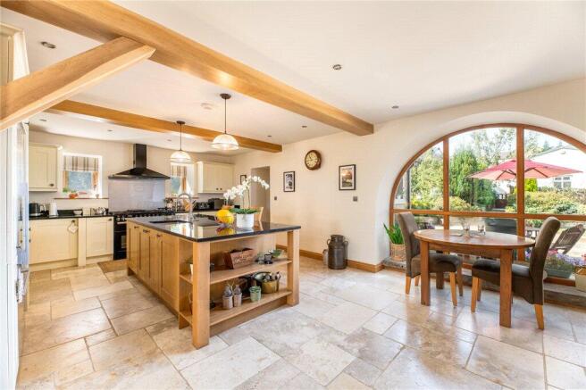 4 bed Barn Conversion for sale Image 4
