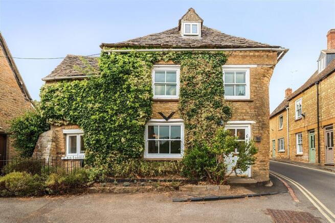 Corner Cottage