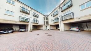 Flat 15, 21, Crescent Avenue, Plymouth PL1 3DT