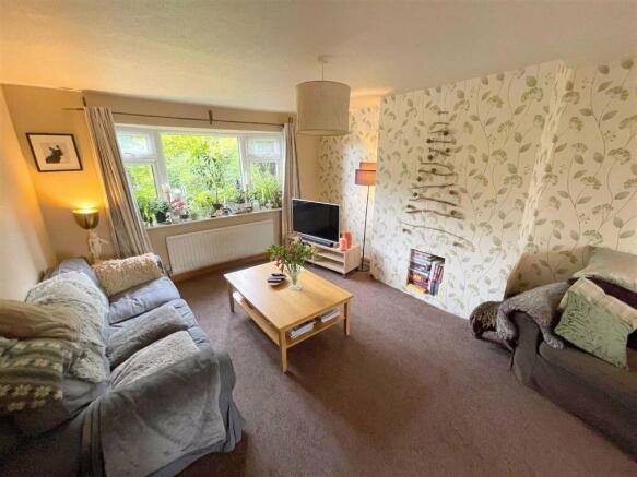 Lounge / dining room