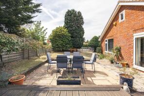 Furrows, Ploughmans Piece, Thornham PE36 6NE