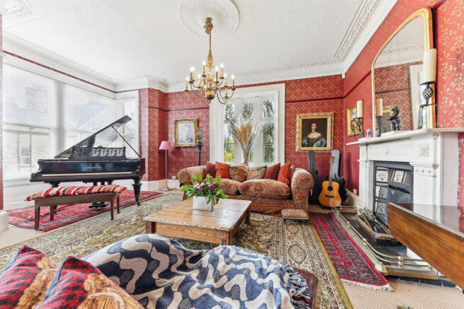 12 bed Town House for sale Image 10