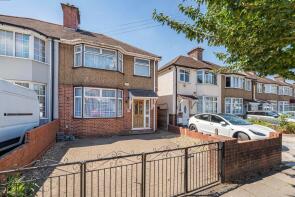 106, Dorchester Waye, Hayes UB4 0HY