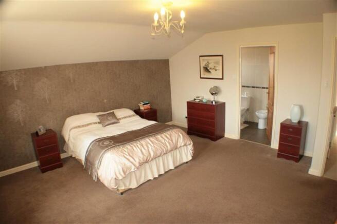 MASTER BEDROOM:
