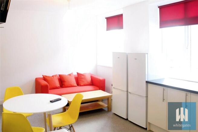 1 bed House Share to rent Image 8