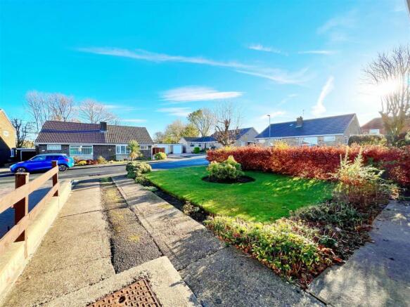 Front Garden.jpg