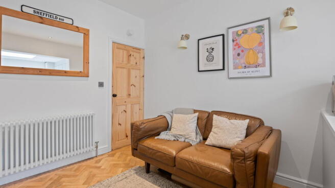 3 bed Terraced for sale Image 9