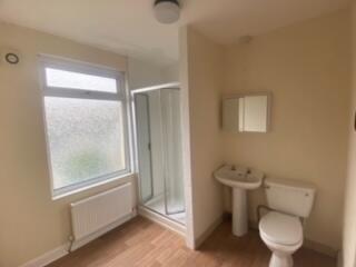 Cloakroom/wc