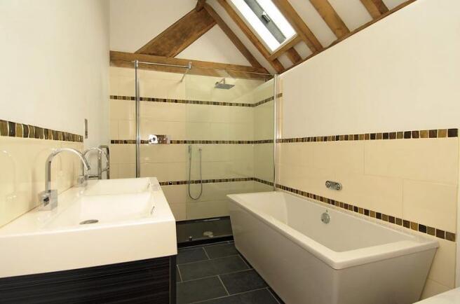 En-suite Bathroom
