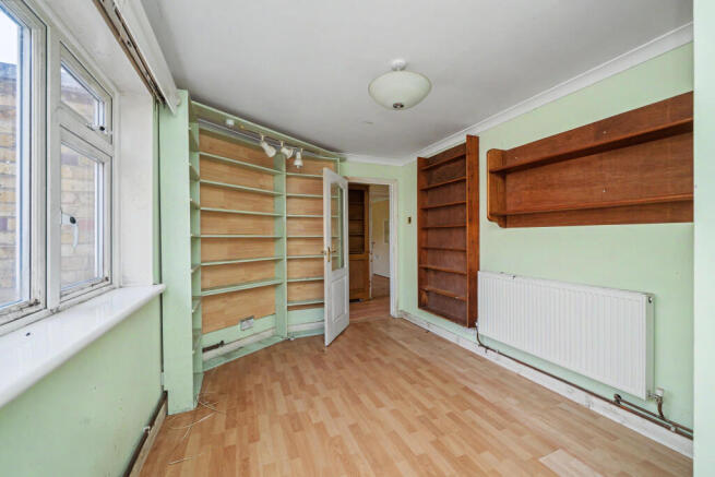 9 Arundel Close, Hampton Hill, Hampton TW12 1SW