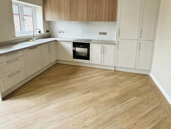 Dining kitchen area