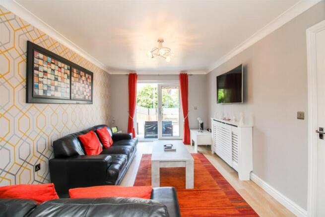 2 bed Detached Bungalow for sale Image 6