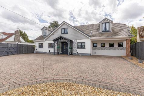 19, Oaks Drive, St Leonards And St Ives, Dorset, B