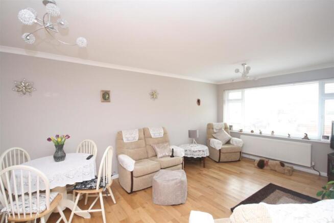 Lounge Dining Room