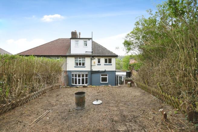 4 bed Semi-Detached for sale Image 10