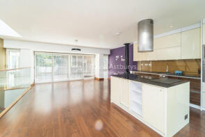 9, 53 St Davids Apartments, Lough Road, London N7 8BZ