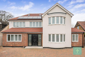 3 Oakville, Willenhall Avenue, New Barnet, Barnet EN5 1JN