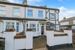 4, Wakering Avenue, Shoeburyness, Southend-on-sea SS3 9BE