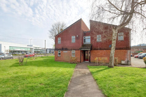 Abbey Barn Road, High Wycombe, Buckinghamshire, HP11
