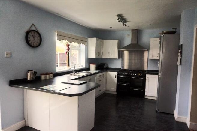 Kitchen / Diner