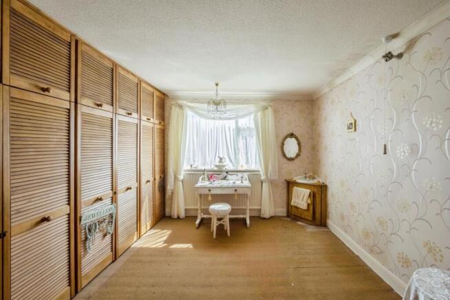 3 bed Semi-Detached for sale Image 9
