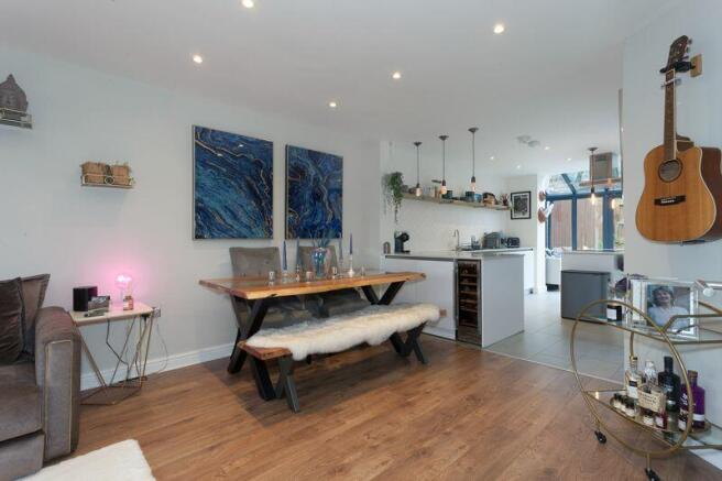 DINING AREA B