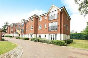 35, Aphelion Way, Reading RG2 9FR