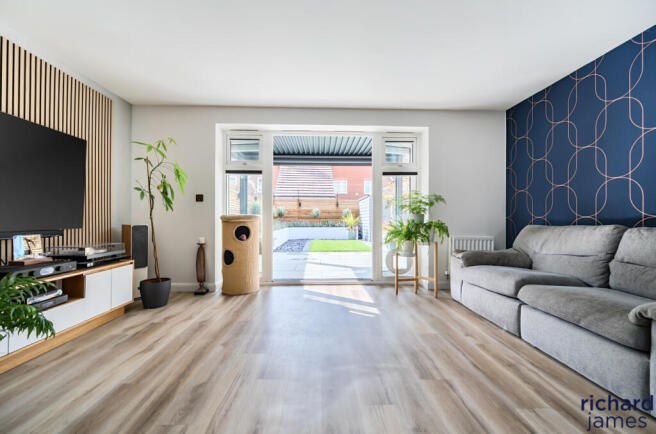 bf43e033a19940f99d3bf996135b78d2