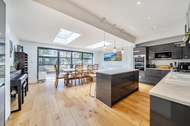 Kitchen / Reception2.jpg