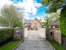 Hall Croft House, Malpas Road, Tilston, Malpas SY14 7DS