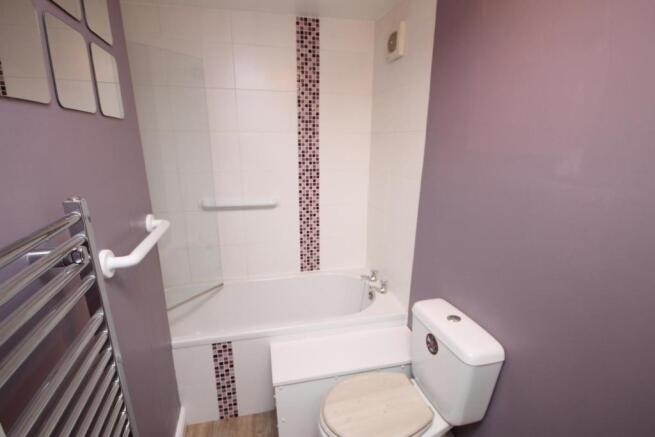 BATHROOM/W.C.