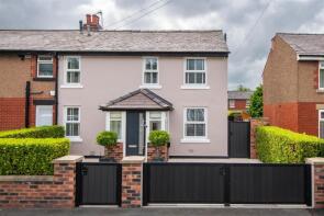 10, Shakespeare Terrace, Chorley PR6 7AQ